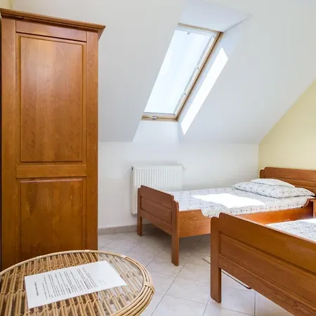 Linc בית אירוח *